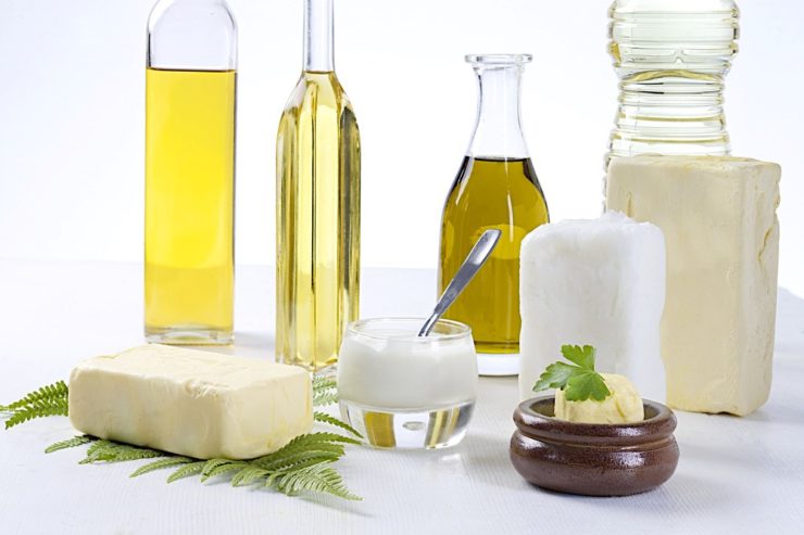 バター様々な植物油脂性の油